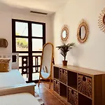 Take It Easea Apartment *